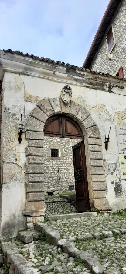 B&B Dentro Il Castello Di Fumone Exterior foto
