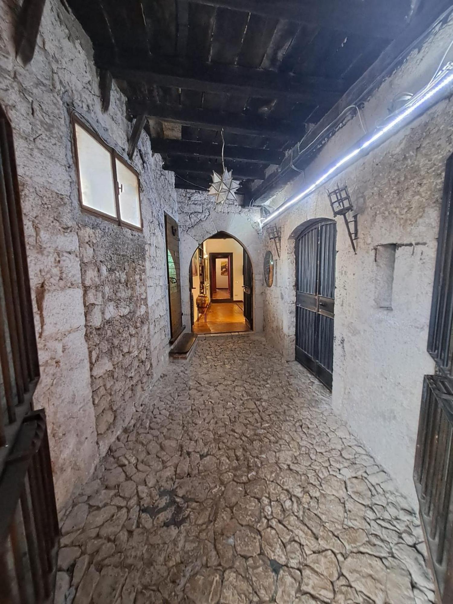 B&B Dentro Il Castello Di Fumone Exterior foto